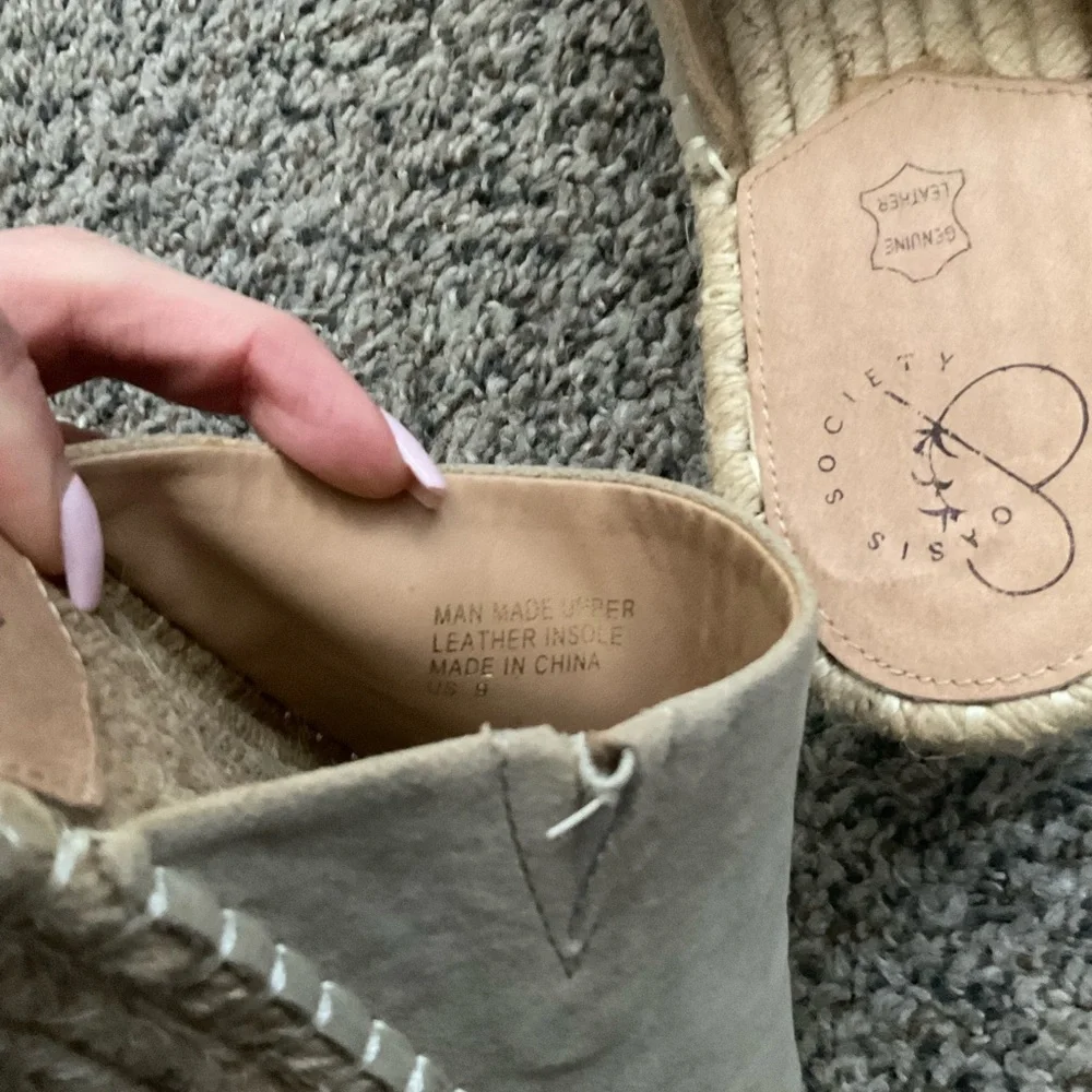 Oasis Society Tan Espadrille Slide Sandals - Size 9